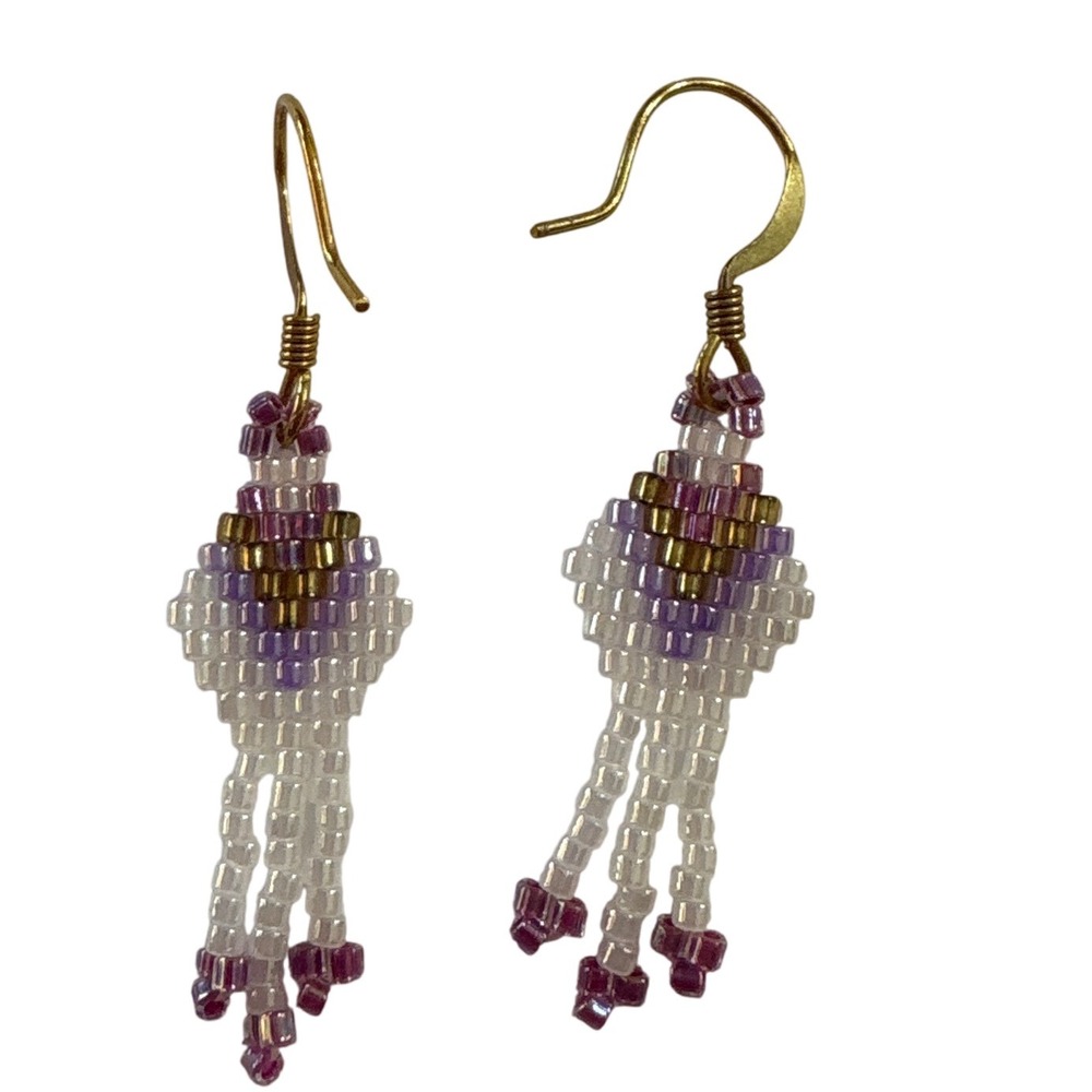 Vtg Indigenous Beaded Dangle Earrings Purple White Gold Tone Boho‎ Chic Jewelry